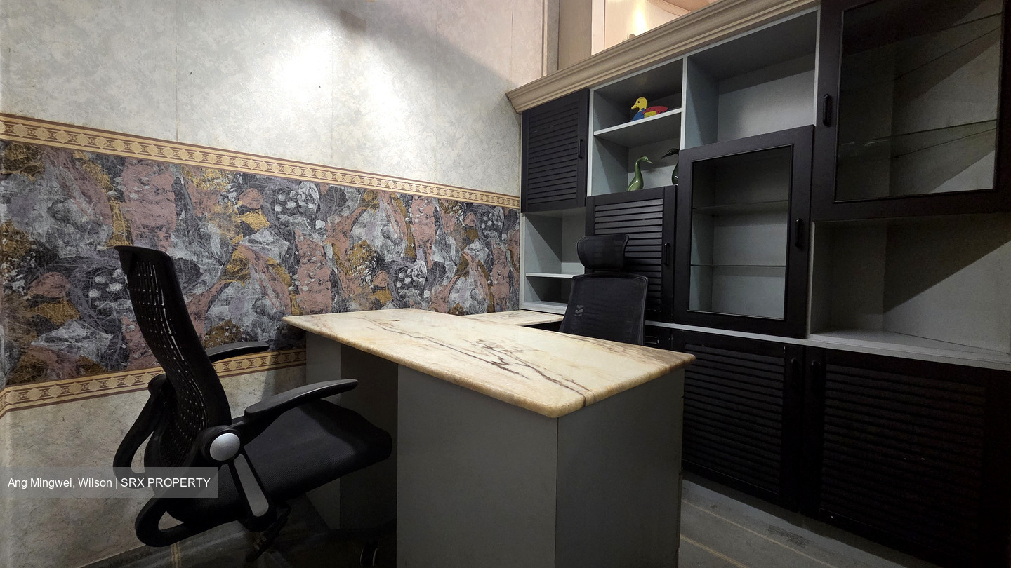 Aljunied Avenue 2 (D14), Shop House #501481531